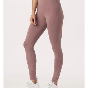 GLYDER Lavender Bark Pure Pocket Leggings  M